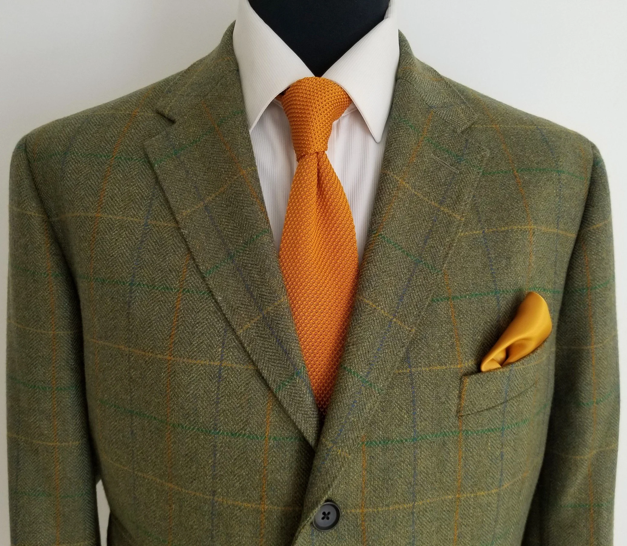 3 Button Tweed Hacking Jacket in Porter & Harding Glenroyal
